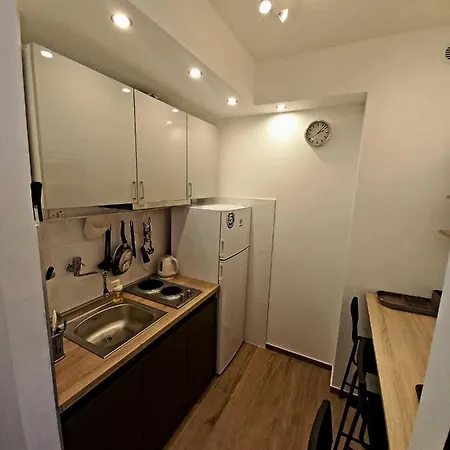 Sancho Leone Apartment